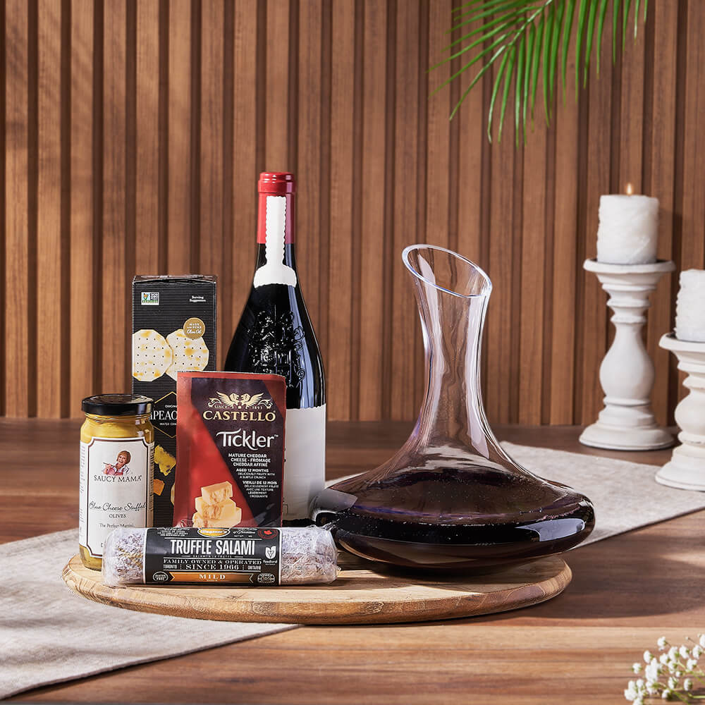 Premium Wine and Gourmet Cheese Gift Basket with Islington Decanter – how the gift is presented
