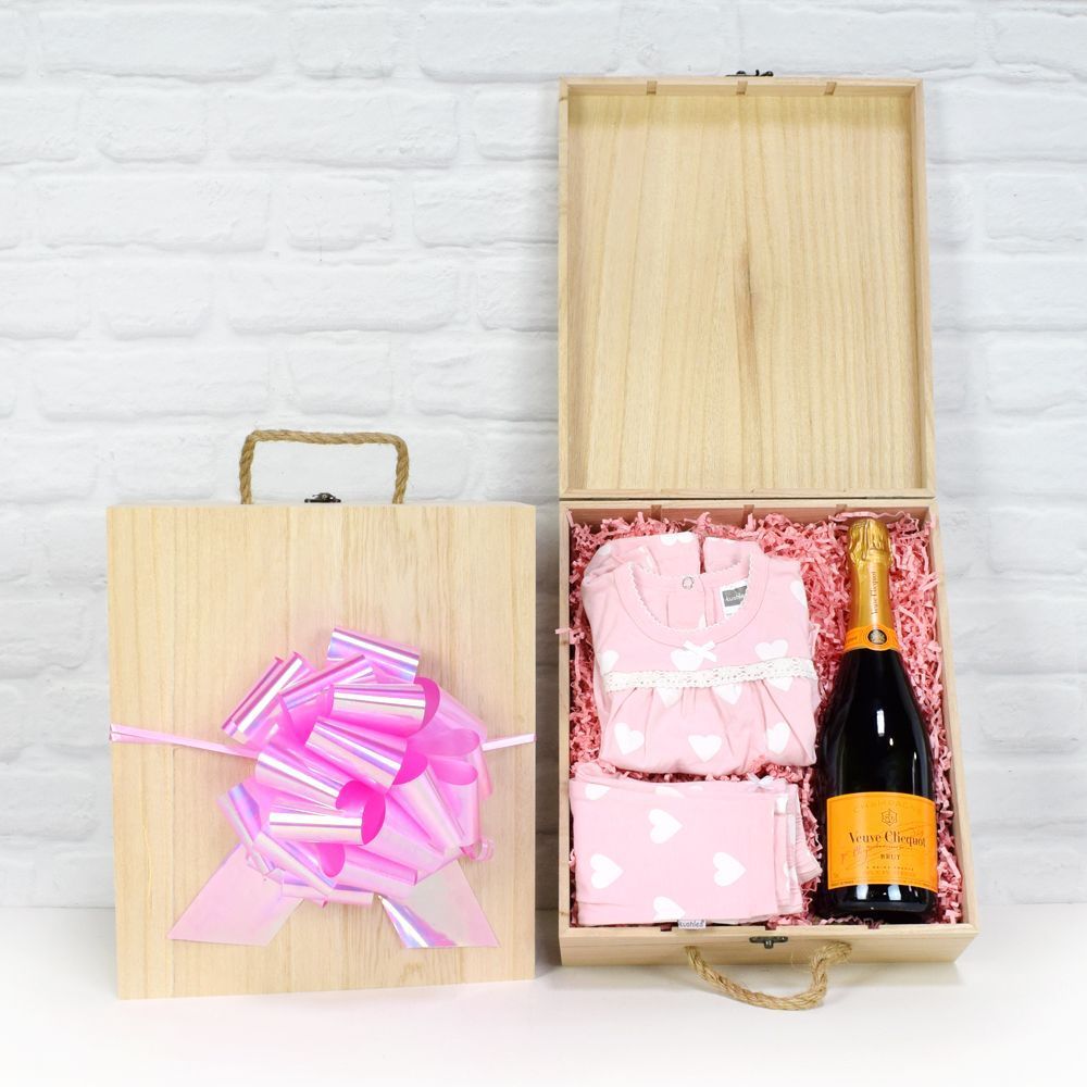 Deluxe Champagne Gift with Newborn Baby Girl Outfit – how the gift is presented