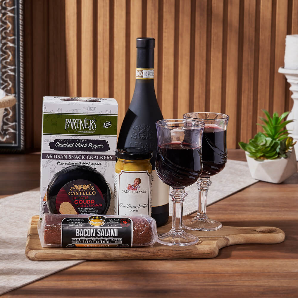 Wine Gift Basket Featuring Serving Board – how the gift is presented
