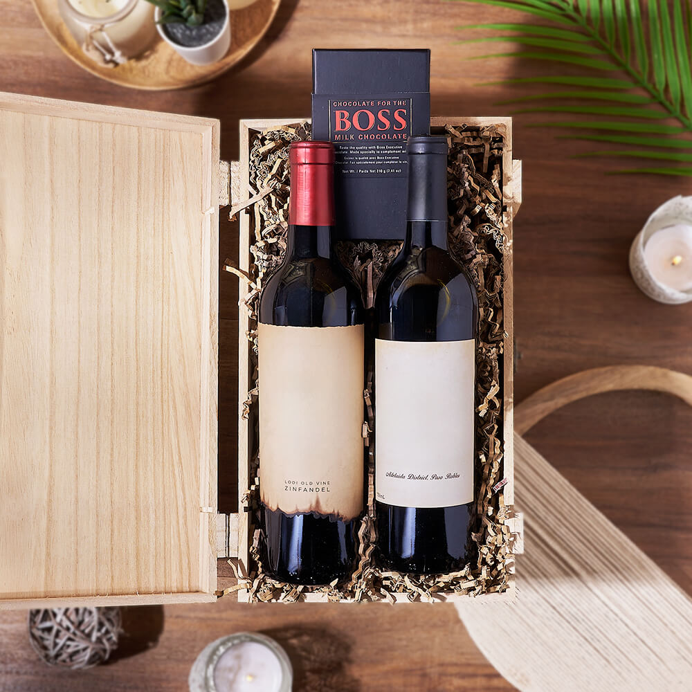 Wine and Milk Chocolate Gift Crate – how the gift is presented
