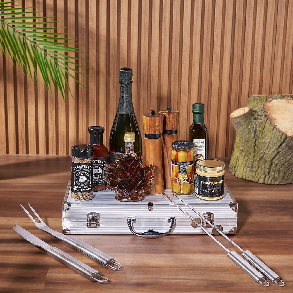 Sparkling Wine and Grill Utensil Basket – how the gift is presented