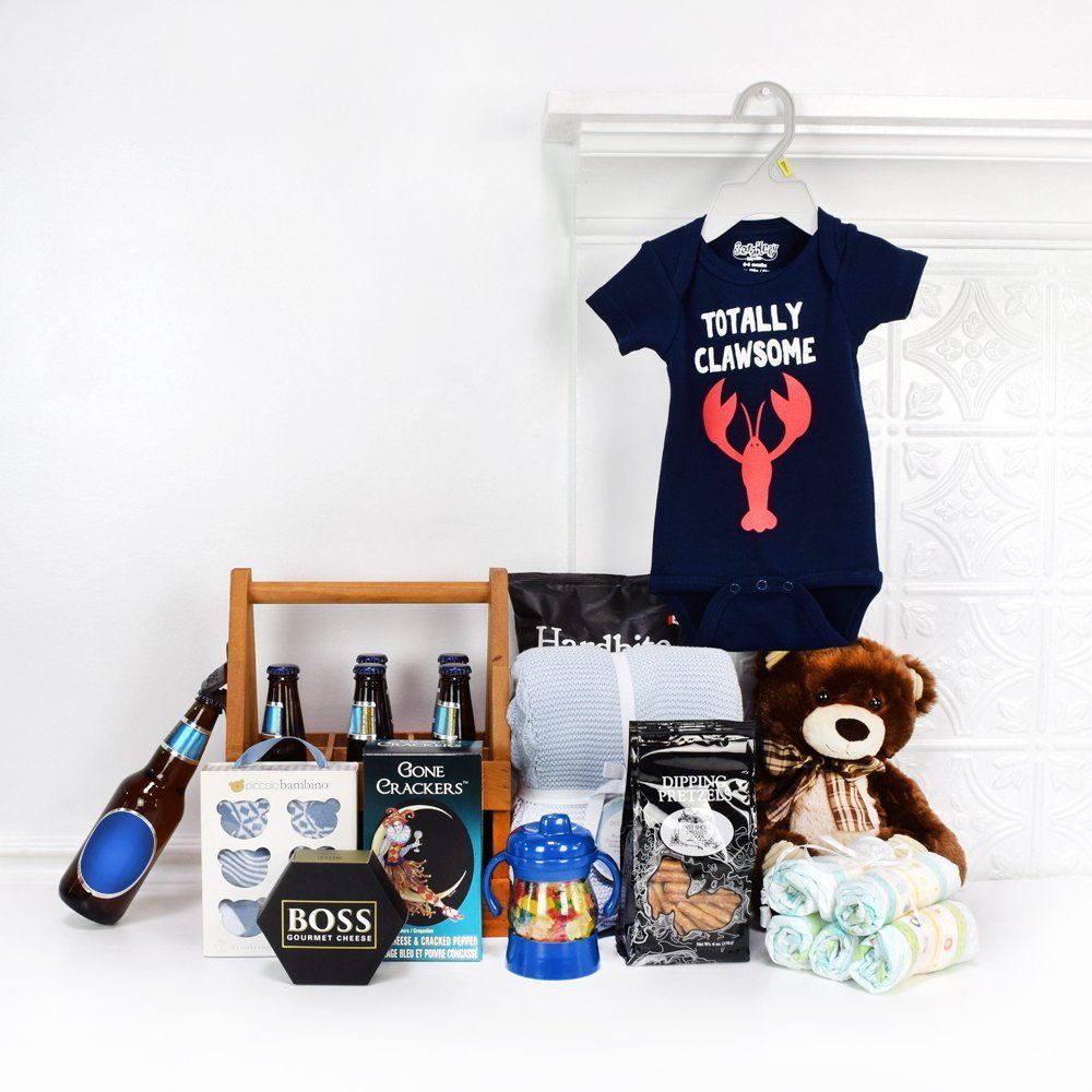 Baby Boy Shower Gift Basket Featuring Labatt Blue Beer and Accessories – how the gift is presented
