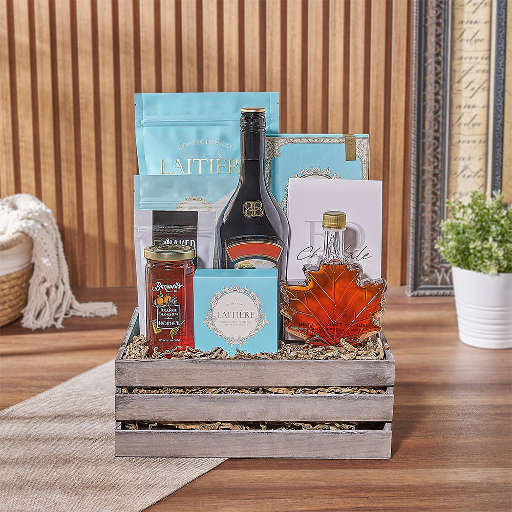 Liquor Basket with Chocolates and Nuts – how the gift is presented