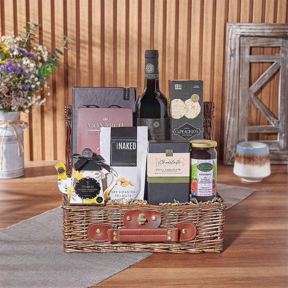 Kosher Wine &amp; Snacks Basket from Los Angeles  Baskets - Wine Gift Set - Los Angeles Delivery