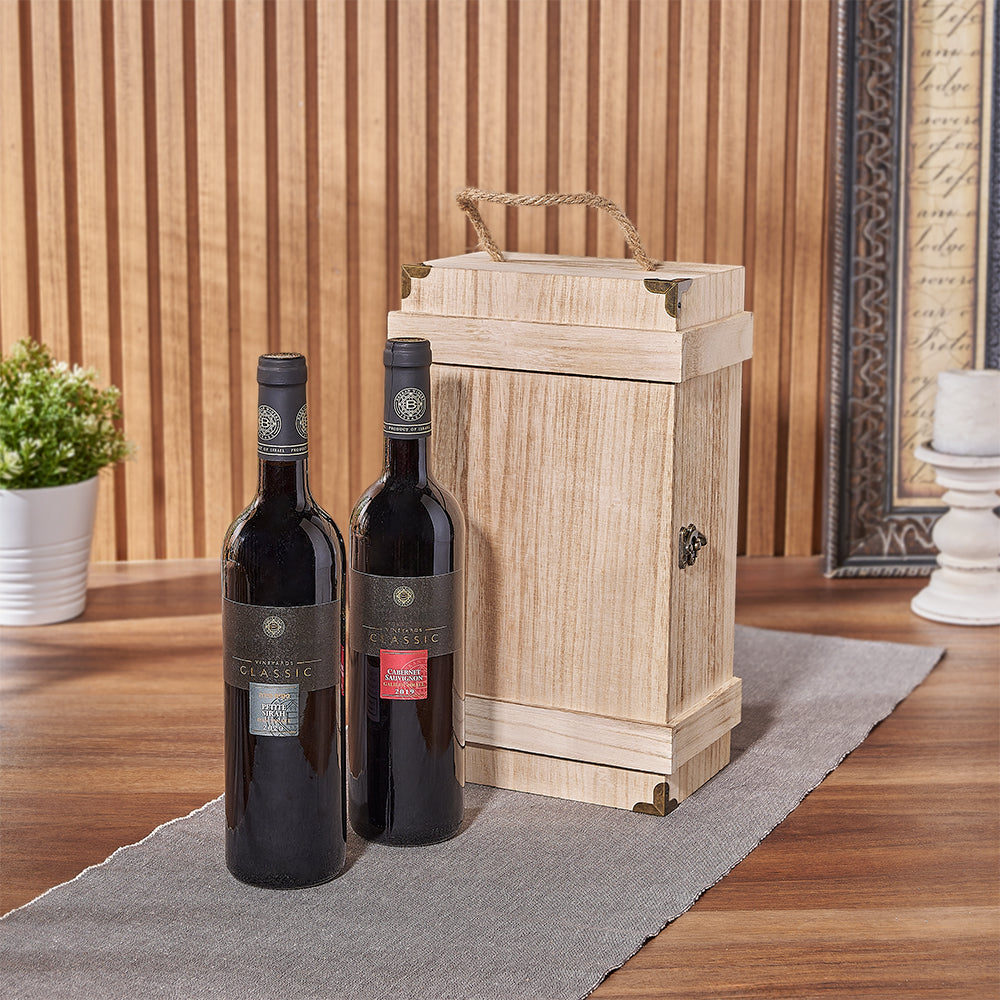 Elegant Wooden Wine Box Gift with Double Kosher Wine Bottles – how the gift is presented