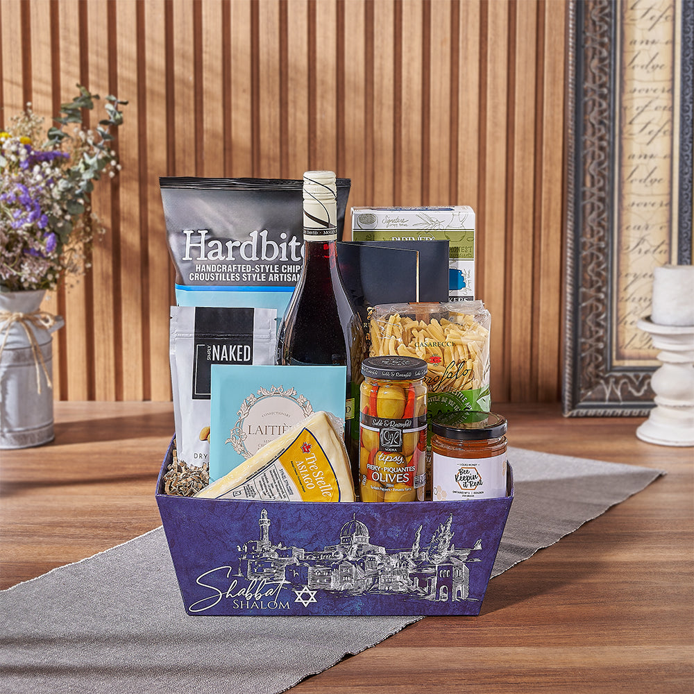 Hanukkah Gift Basket with Kosher Wine and Artisanal Snacks – how the gift is presented