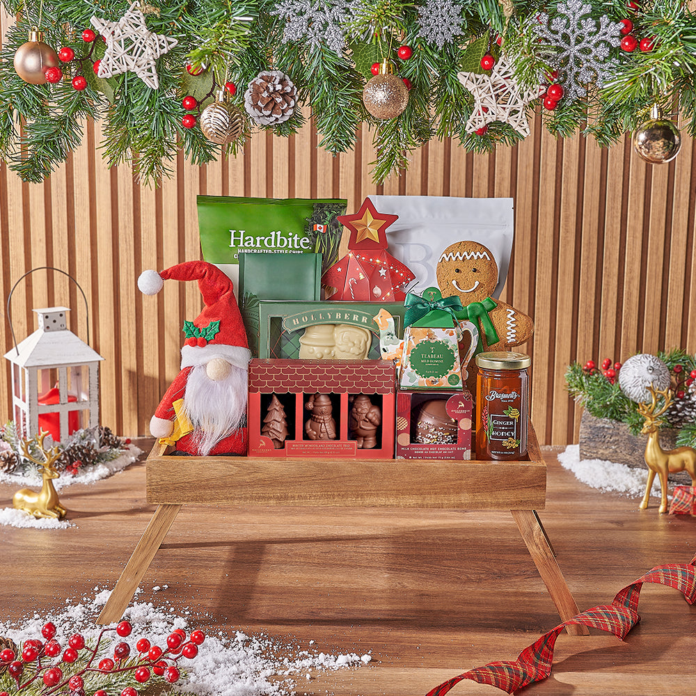 Holiday Snack Basket with Wooden Tray – how the gift is presented