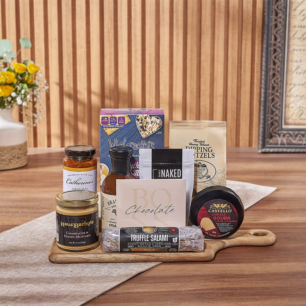 Gourmet Snack Gift Board with Acacia Wood Serving Board – how the gift is presented