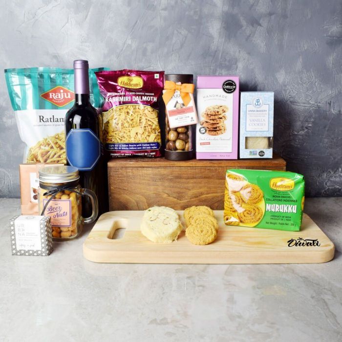 Diwali Wine Basket with Bamboo Board – how the gift is presented