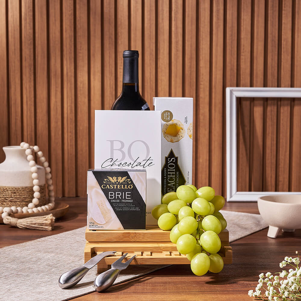 Grange Park Wine & Cheese Basket, wine gift, wine, cheese gift, cheese, chocolate gift, chocolate, fruit gift, fruit, Los Angeles delivery