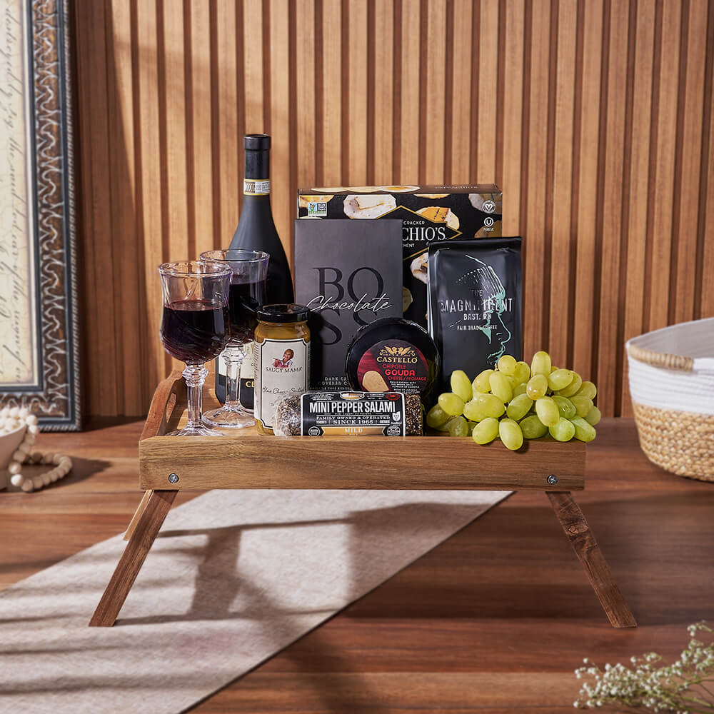 Guildwood Wine &amp; Snack Basket, wine gift, wine, charcuterie gift, charcuterie, Los Angeles delivery