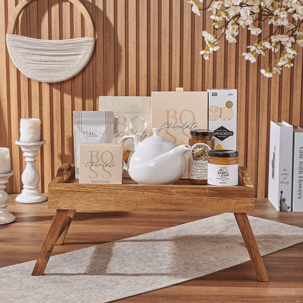 Halal Tea Lover Gift Tray – how the gift is presented