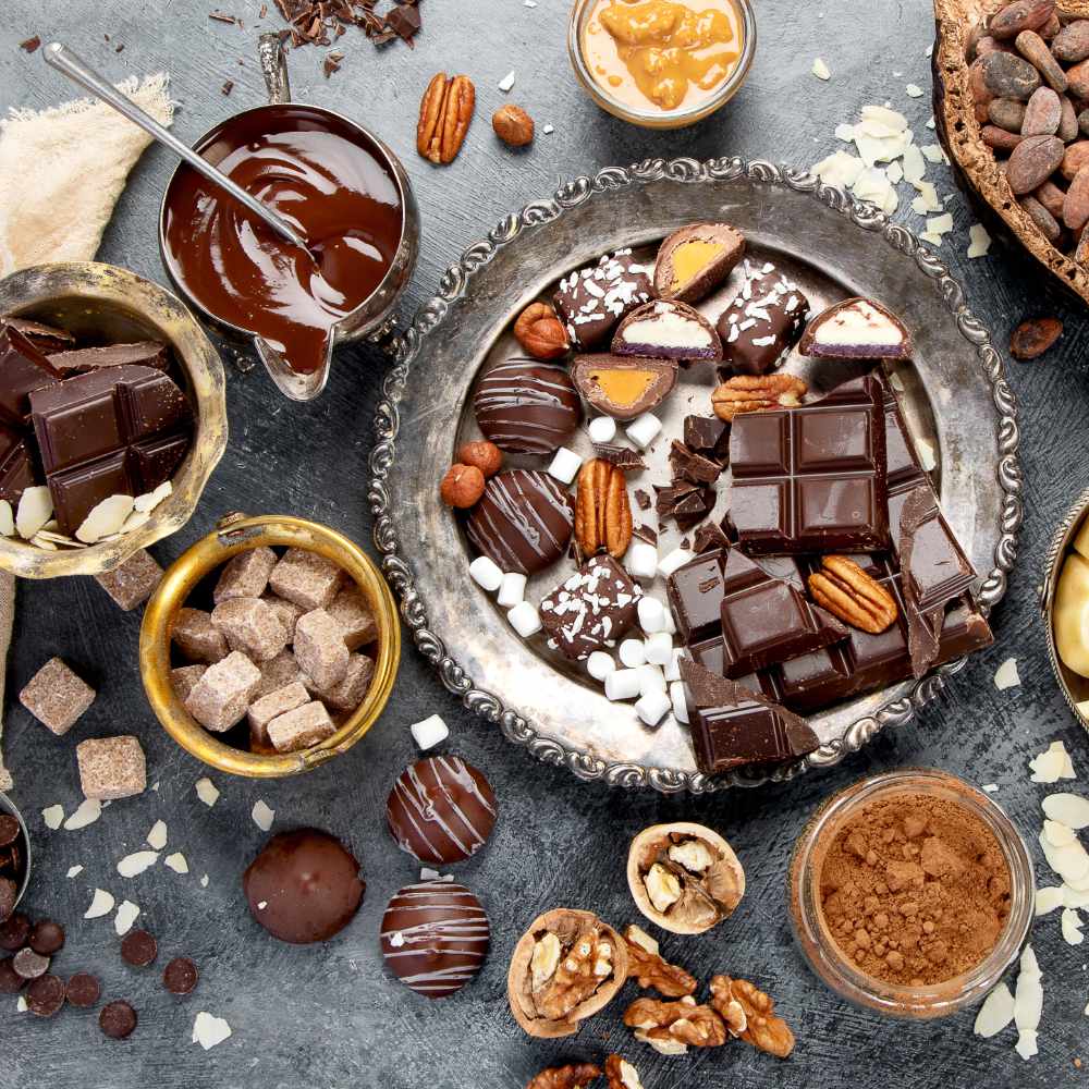 Chocolate, Chocolate Gifts, Nuts, Almonds, Cashews, Peanuts, Pistachios Beverly Hills delivery