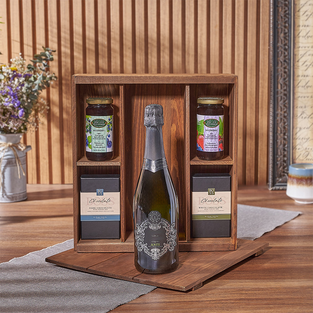 Kosher Champagne &amp; Sweet Gift Box, kosher gift, kosher, champagne gift, champagne, sparkling wine gift, sparkling chocolate gift, chocolate, Los Angeles delivery
