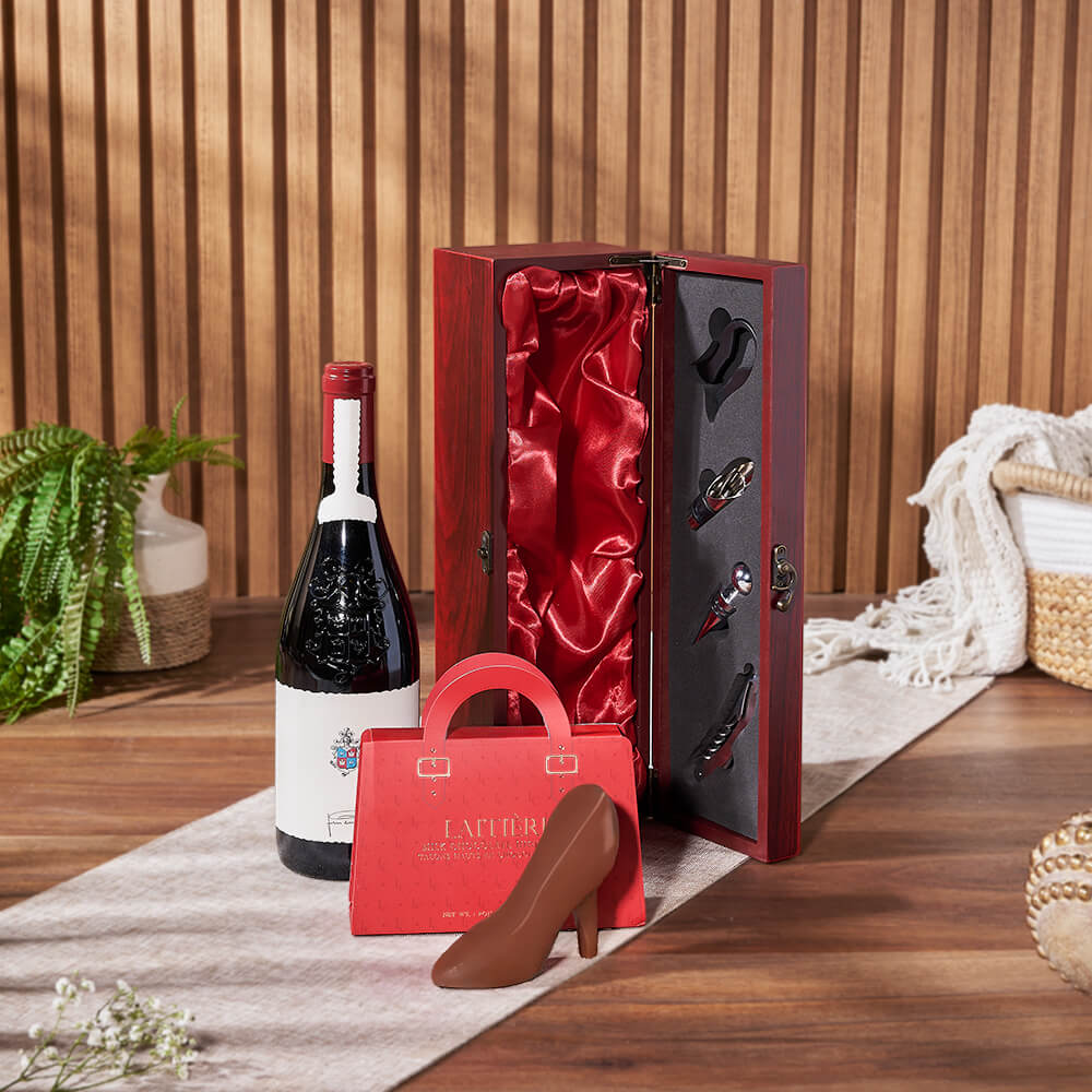 Milk Chocolate and Wine Box – how the gift is presented