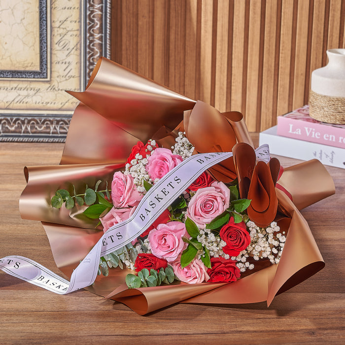 Custom gift basket with flowers Los Angeles