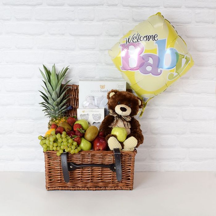 Premium Newborn Baby Basket with Swaddling Blankets and Fresh Fruit – how the gift is presented